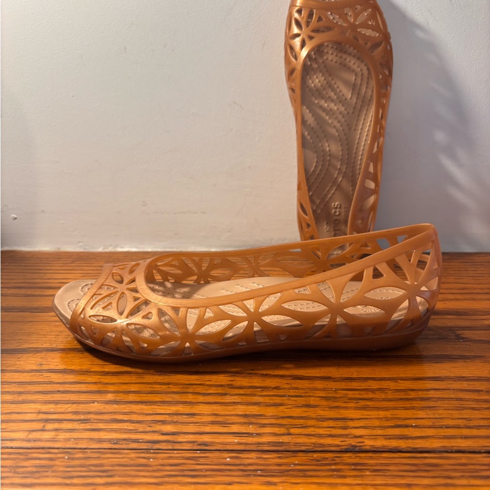 Women's Tan Cutout Flats